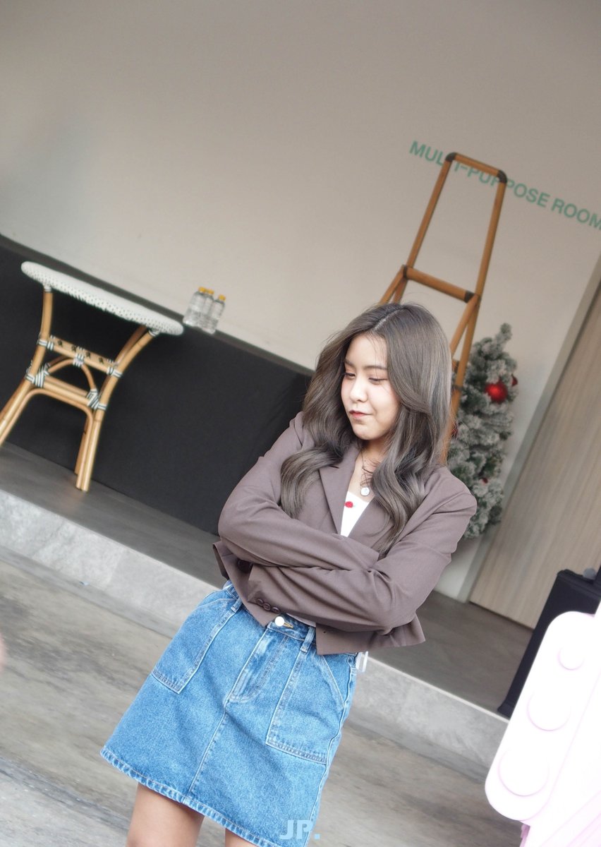 แผงฟัน FOREVER1 ข้างๆพะจันเส้ว 🌙🦦 on Twitter: "ตะเร้กเอ๊ยยยยยยย....มัน ...