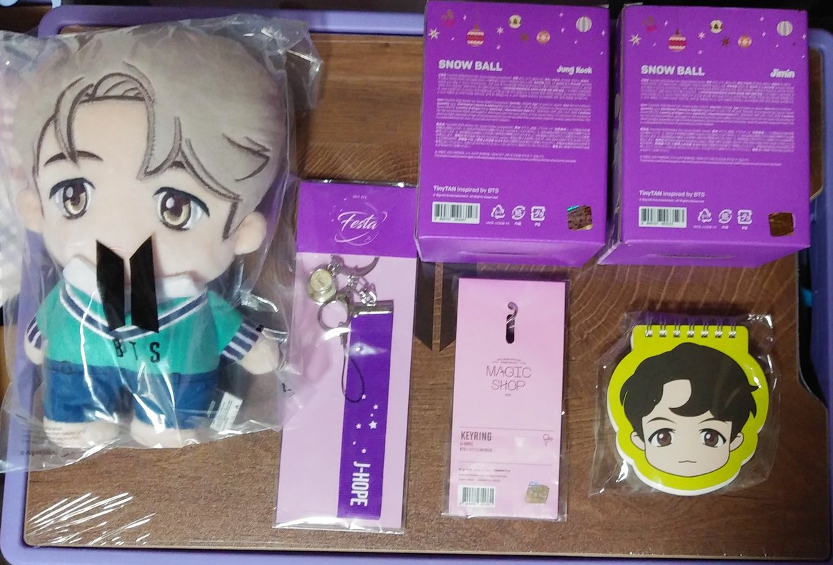 S60oKsv2fHUPOjU's tweet photo. fortune box交換探しております。
譲) 画像の物
求) グクの物(何でも検討致します。)
条件が合う方がいらっしゃいましたらお気軽に御連絡下さいませ🙇♀️
#fortunebox https://t.co/fsDYvmeCdG