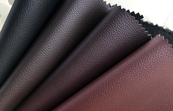 bagscase's tweet image. Bulk order of Business Clutch Handbag for renowned luxury brand before Chinese New Year holiday! #clutchbage #custombags #backpackfactory #bagsfactory #leathercraft #leatherbags