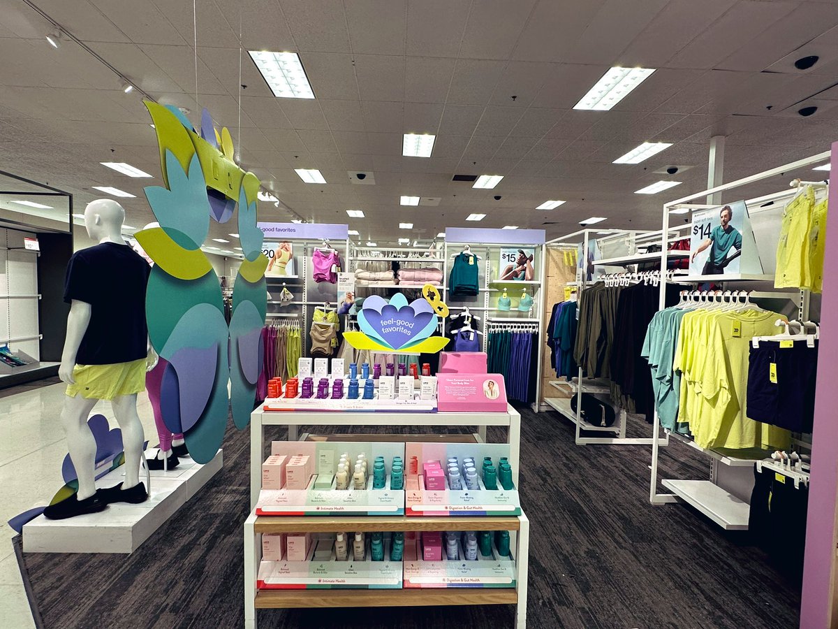 Courtney Scherer tweet media