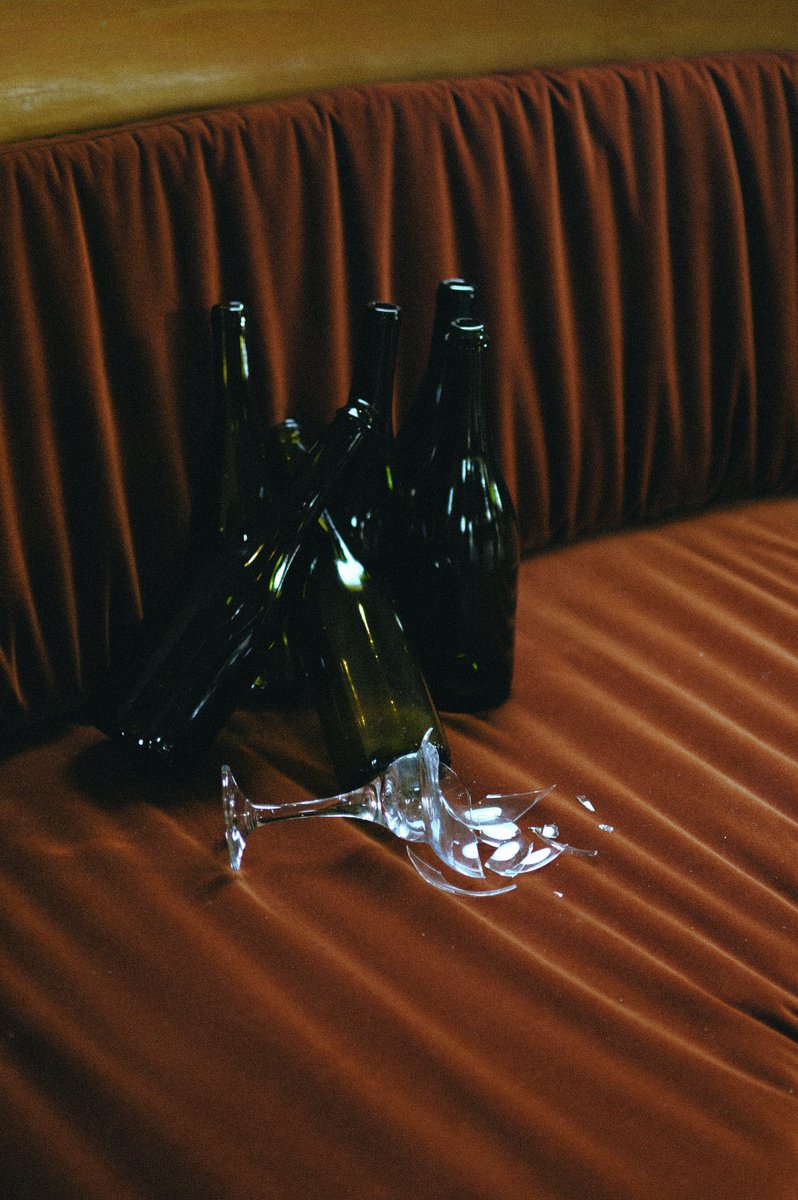 BLOODLUST Winebar tweet media