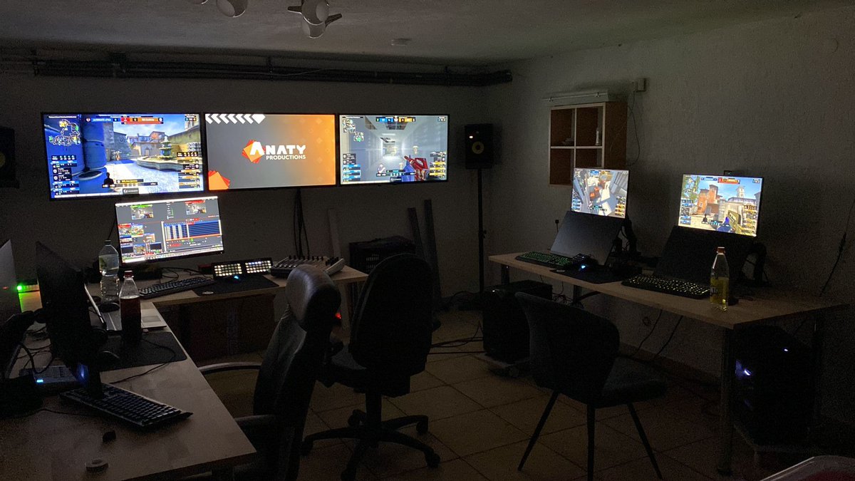We expanded our production facilities and started to build our own studio: The ANATY studio features: - multiple fully equipped Observer-PCs - standalone vMix replay station - standalone vMix producer machine - ATEM 2ME vision mixer With everything being connected via SDI