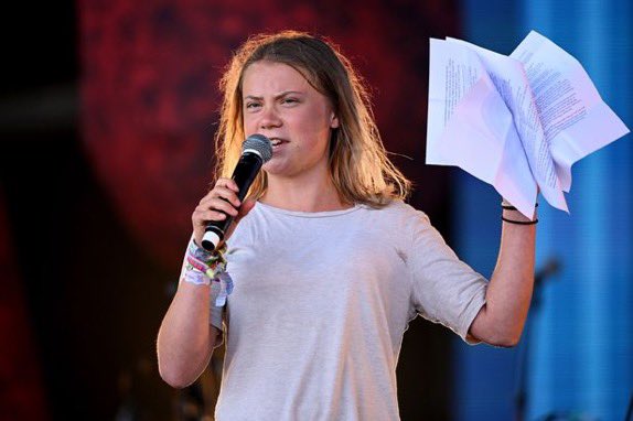 JamesBradleyCA's tweet image. Why are we allowing a depressed, mentally ill high school dropout to dictate our climate policy?