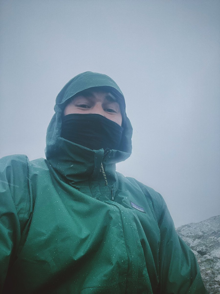 nimblewit_'s tweet photo. Loving this Patagonia Torrentshell raincoat!
Tested it walking up a mountain in stormy Welsh weather, with strong gale force winds, where it was absolutely pissing it down. Was really impressed with how well it repels water! 

#Patagonia #torrentshell https://t.co/pIAG3j0pwB