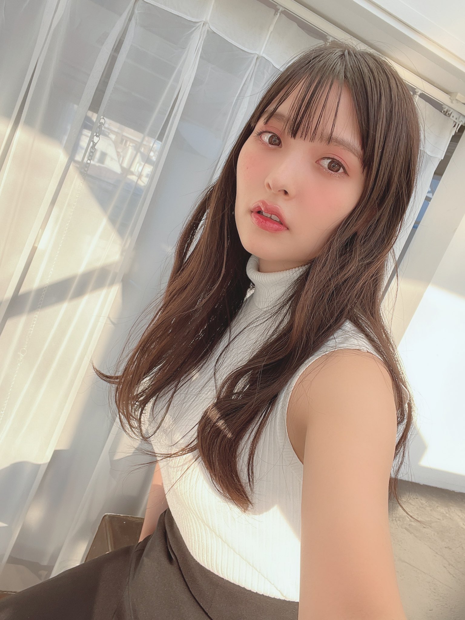上坂すみれ2nd写真集「すみれのゆめ」公式 on X: 
