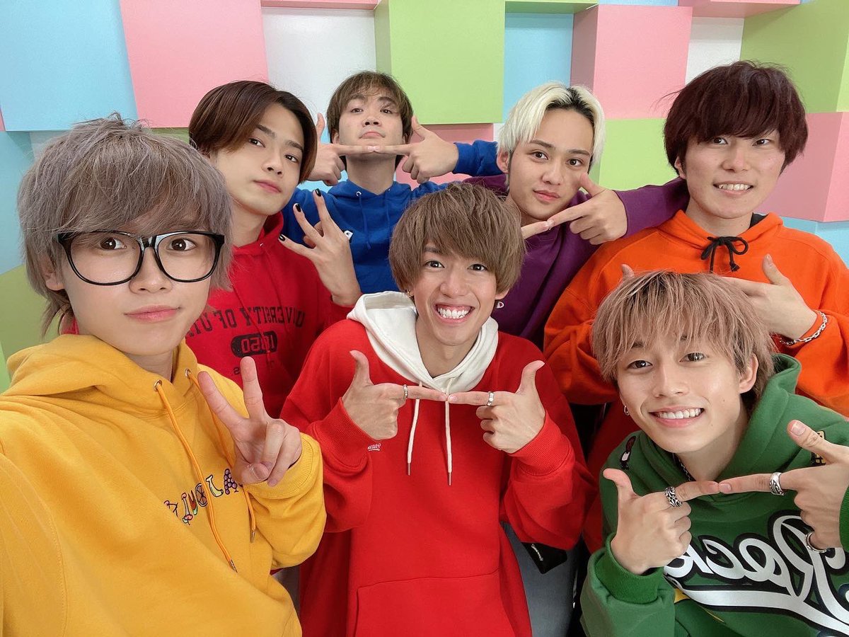 ___com99's tweet photo. スカイピース500万人がんばれー！！❤️‍🔥
最高な2人✌🏻️

 #スカイピース
 #スカイピース500万人プレゼント企画 
 #行くぞ500万人 https://t.co/FOyI7MdMMe