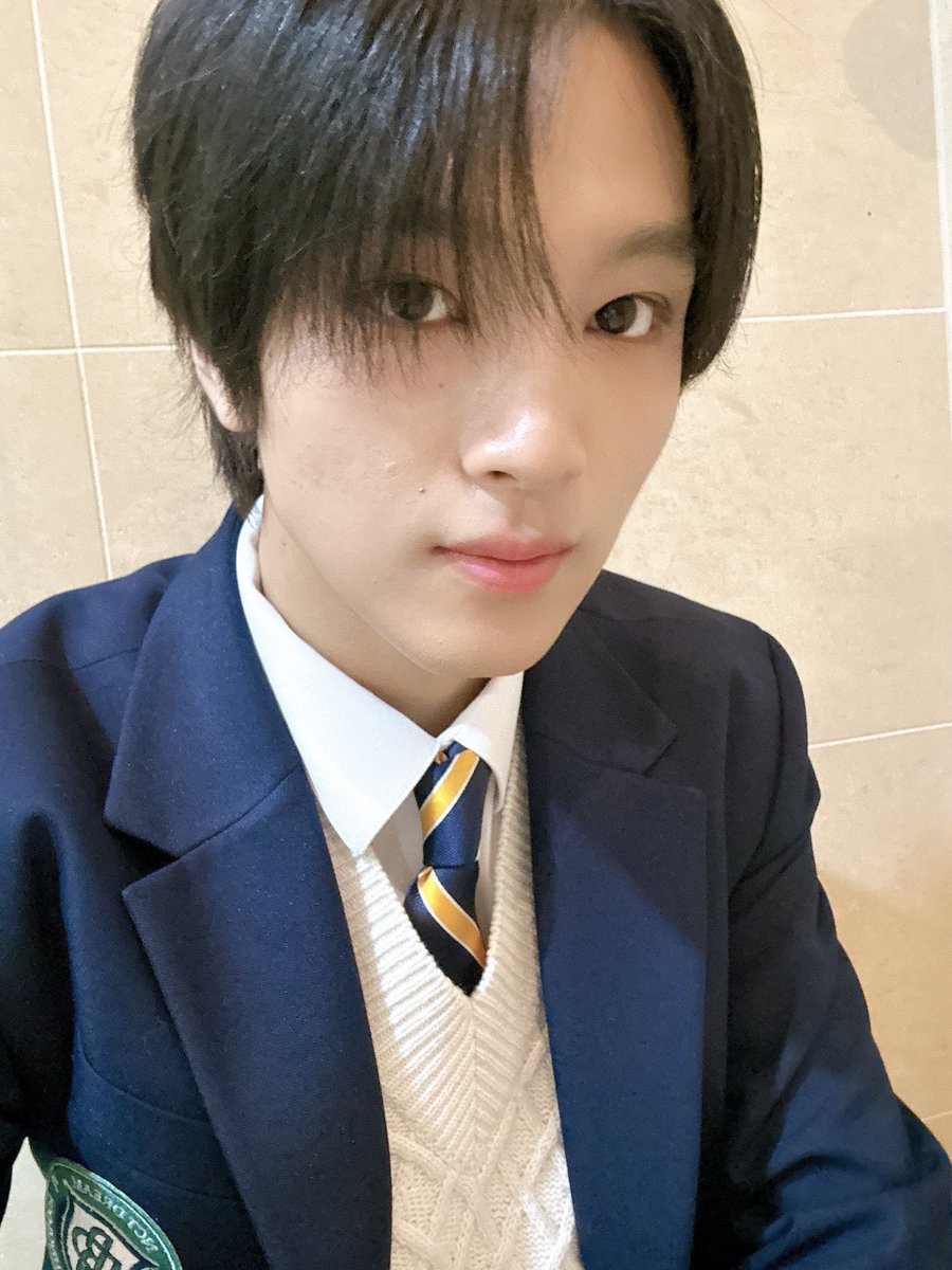 บู ดอมอ tweet media