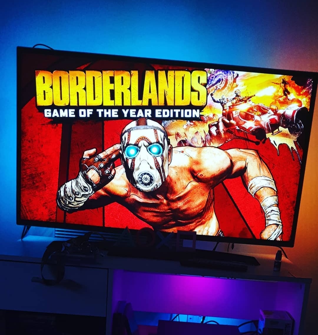 Do you have any gaming goals for 2023?🎮

Are there some games from this year you're trying to finish before the new year hits?✨️
Currently replaying #Borderlands

What game are you most looking forward to in 2023??🥂