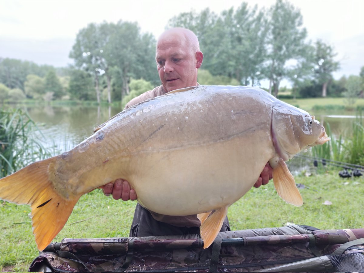 #tbt a near leather at 40lb 4oz from France this year in may