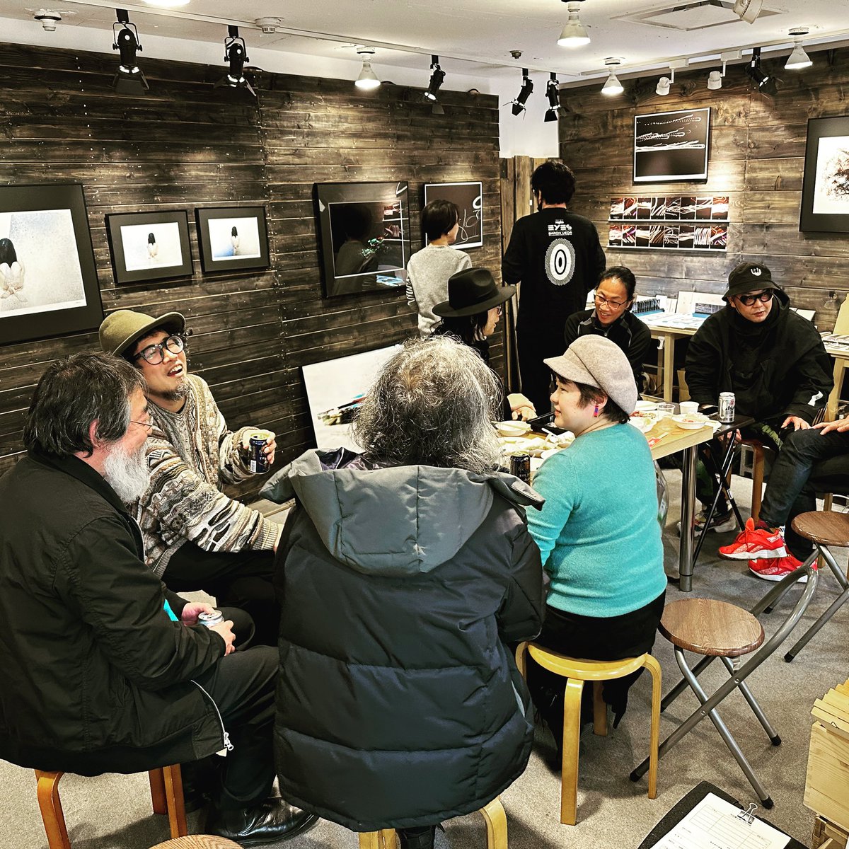 rj_graphics's tweet image. わいわい中 ^ ^
 
#PLANT #ARTLabOMM #忘年会