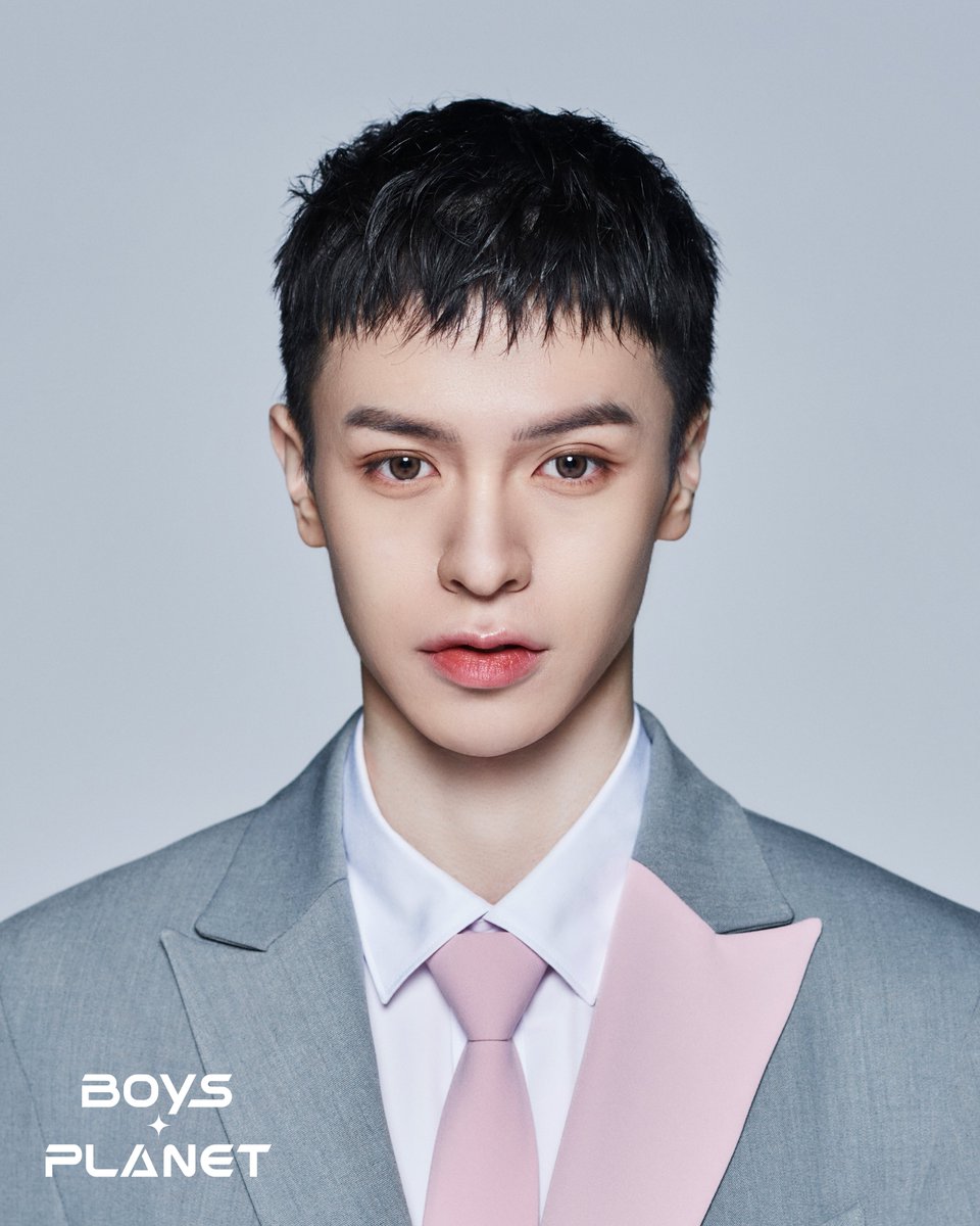 _mnetboysplanet's tweet image. 크리스티안 KRYSTIAN I G그룹
빛나는 연습생을 소개합니다 ✨

소년들의 더 많은 정보를 알고 싶다면? 
▶프로필 링크를 확인하세요!

2023. 02. 02 (Thu) 8PM (KST) 첫방송

#boysplanet #보이즈플래닛 #KRYSTIAN #크리스티안 #Mnet