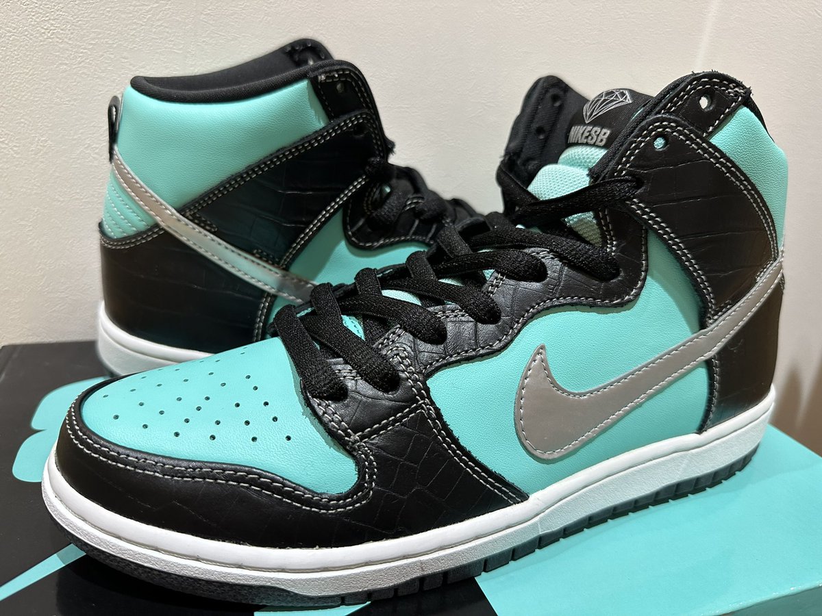 donadona_osu's tweet photo. 新入荷!!お問い合わせはdmか電話でお願いします。
#sneakershop #donadona #nike #nikesb #dunksb #dunkhighsb https://t.co/L5FRB52aTl