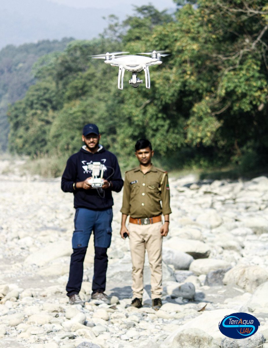 terraqua_uav's tweet photo. During field survey at Kaladhungi.
Special thanks to the Kaladhungi forest official team for their cooperation.
#uav #uavpilot #uavsurvey #Drone #dronepilot #dronesurvey
#aerialsurvey #aeriamapping #indrerdibleinida #india #remotesensing
#GIS #remotesensingandgis #dji https://t.co/a8dFWym5L4