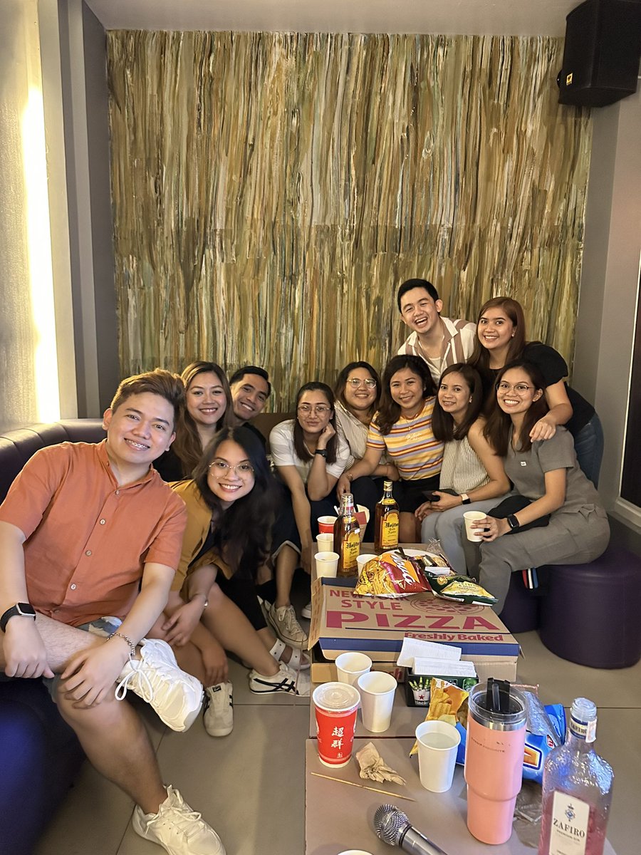 dearjuan_'s tweet photo. Just about last night ✨ #Altru https://t.co/5zz2H6JBH1