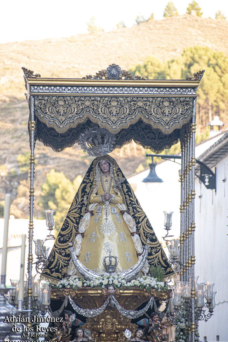 AJRFotos1's tweet photo. Magna Antequera- Dolores
¡Reportaje completo en este enlace!👇🏻
https://t.co/YgW2qjDXX0
#cofradíasmlg #magnaatq https://t.co/FX3ZsiJuWP