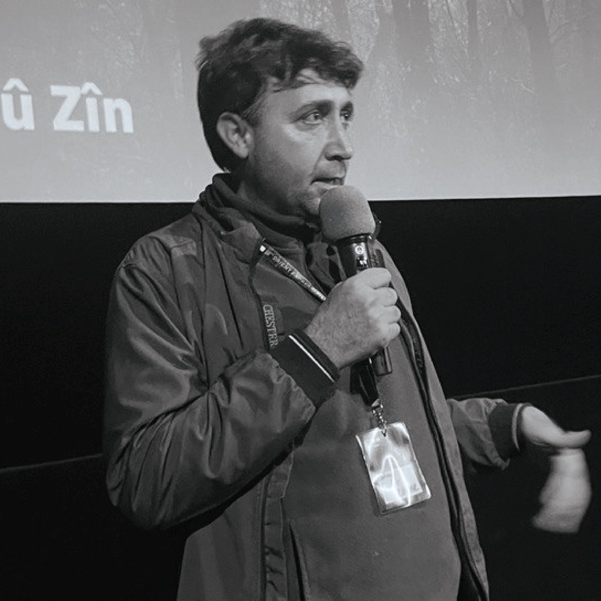 OrientExpressFF's tweet photo. Während unsere Regisseur*innen und das Publikum Q&amp;A machen... Nochmals vielen Dank an alle unsere Teilnehmer*innen und Regisseur*innen.

#2022orientexpressfilmfestival #press #stgallen #bern #zurich #luzern #basel #kunst  #cinematography #filmphotography #director https://t.co/BkvpRwljbG