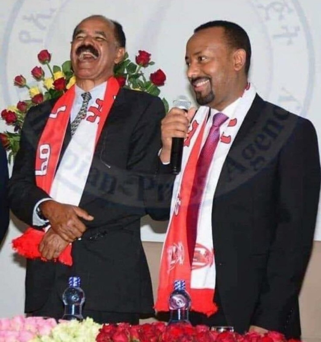 SamiraKader8's tweet photo. ወላሂ ወላሂ የዚህ አሁን የደረስንበት የሰላም ውጤት ለኔ ትልቅ ቦታ ያለው የኤርትራ መንግስትና የኤርትራ ህዝብ ነው እኔ በነሱ በምንም አልደራደርም ይሄኔ ሶሪያን ወይም የመንን ወይም ሊቢያን ሆነን ነበር ውለታቹሁን አረሳውትም አረሳም  🙏🇪🇷🇪🇷🇪🇷🇪🇷❤️🇪🇹👈 https://t.co/Frj1HCeoBi