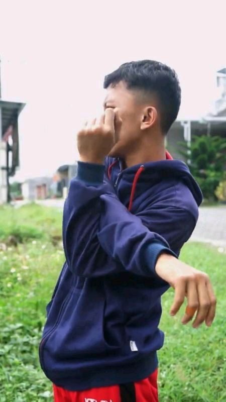 Ayo, lihat videoku di Shopee Video!  shopee.co.id/universal-link…