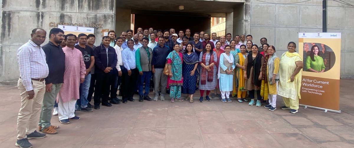 ai4youth's tweet photo. The concluding batch of Al for Current Workforce program enabled 54 faculties from govt colleges of Gujarat for immediate work &amp; life impact. The program targets the working population which has traditional skillsets &amp; equips them with Al to drive value proposition. #AI4Workforce https://t.co/EfLl5SLd3d