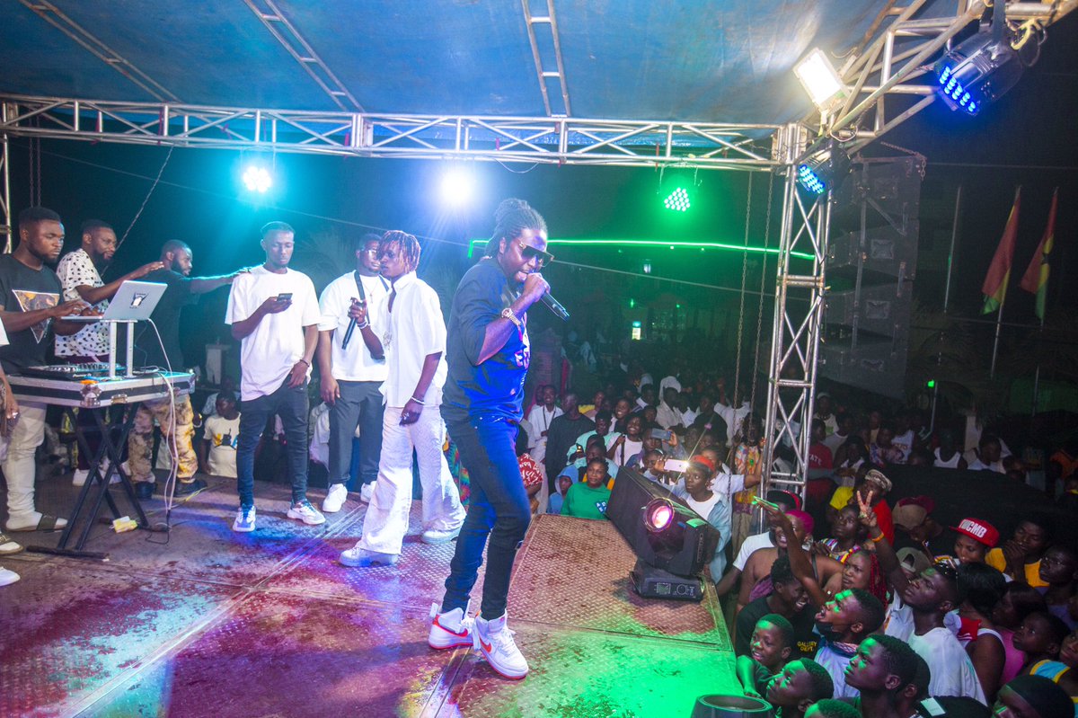 qo_kidofficial's tweet photo. THANK YOU @HansBekx1Gh 🤍✌🏽🙏 #MIS22 https://t.co/OyaF0XD8r8