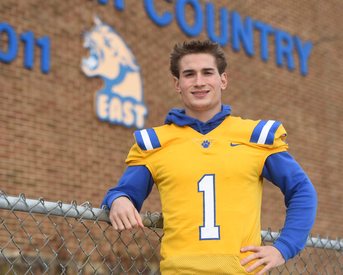 Downingtown East' Horvath is DLN Football Player of the Year - papreplive.com/2022/12/29/dow…