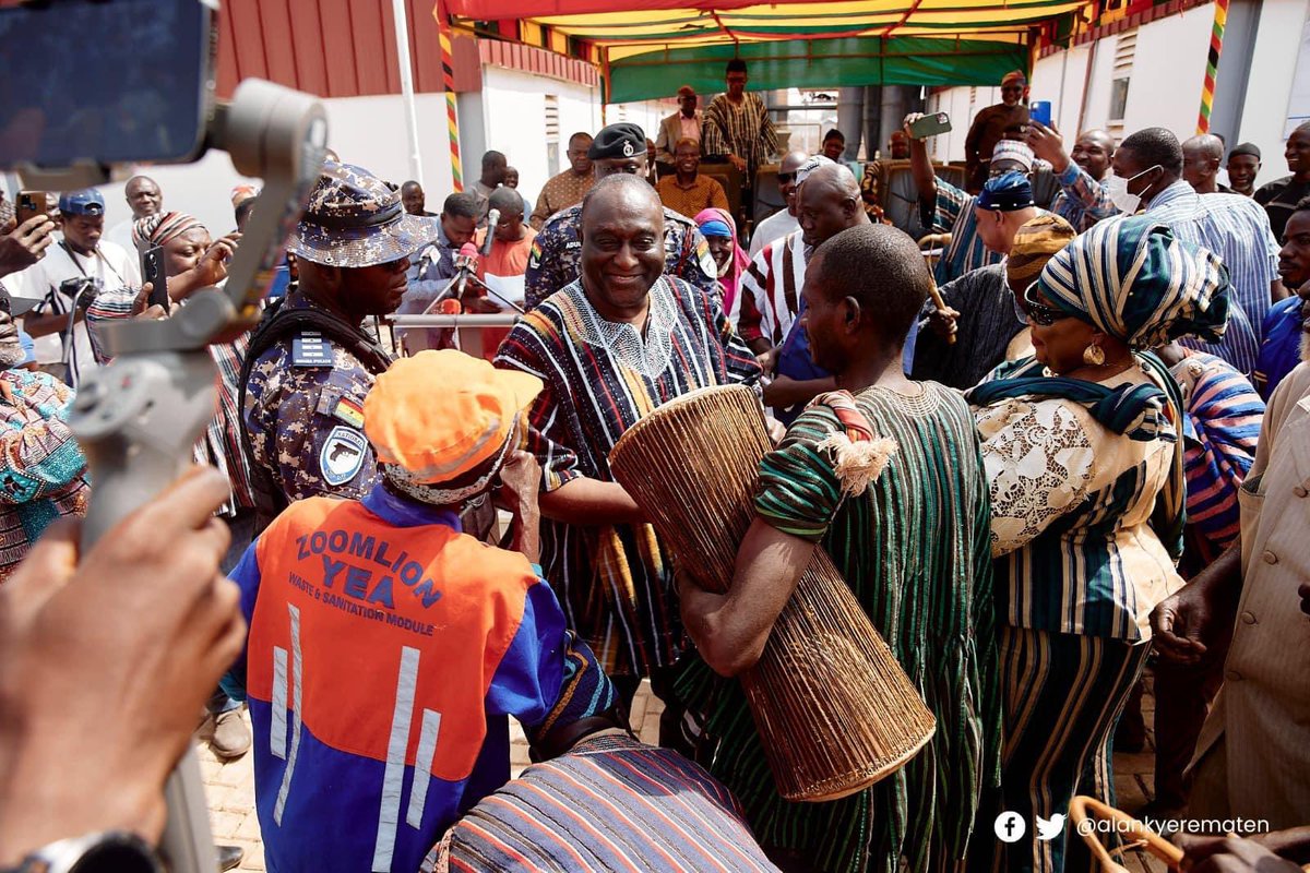 AlanKyerematen's tweet photo. Yesterday l commissioned the Common User Factory for the farmer-owners of the Savelugu municipality and its environs in the Northern region.

#1D1F is equipping Farmer Based Organizations to utilize their local resources in manufacturing products that are in high demand 1/2 https://t.co/9vOId89VlY