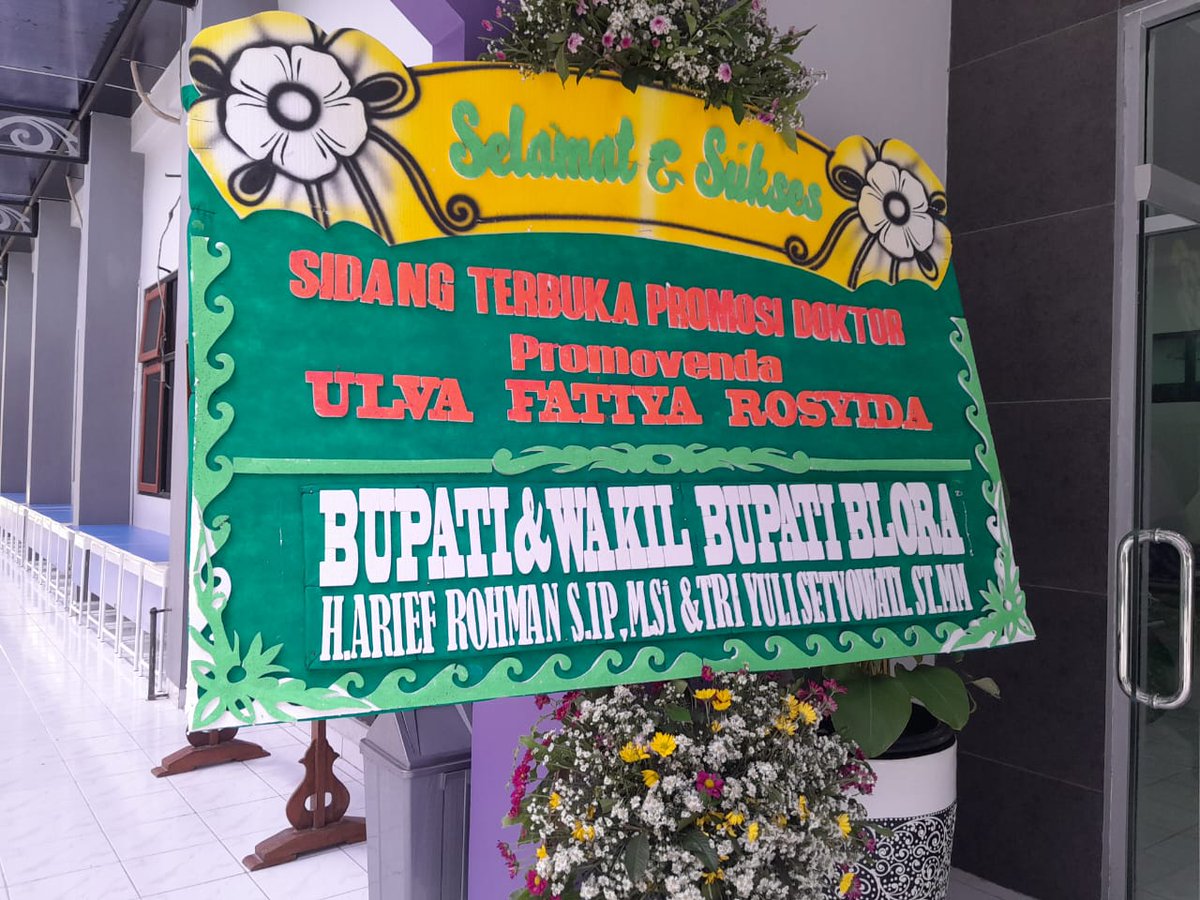 malisfuraida's tweet photo. Selamat untuk Bu Doktor Ulva Fathiya, TA Pendamping Program 1 OPD 1 Desa Dampingan dalam rangka Pelaksanaan Program Unggulan Ngopeni kadang kekurangan https://t.co/NFm5denylT
