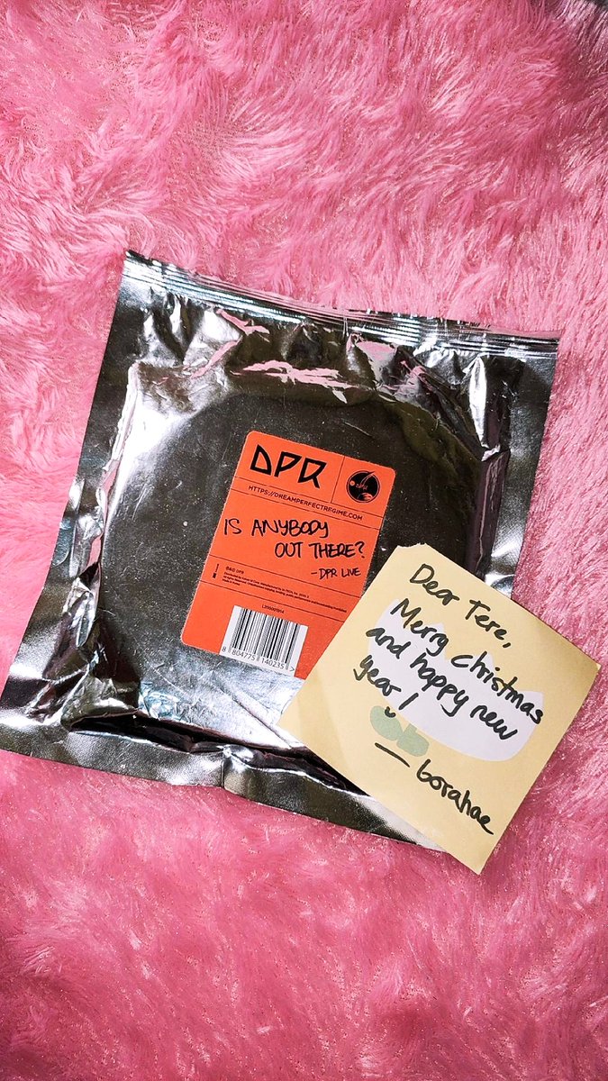 retisalyavega's tweet photo. Whoooof! Christmas Gift For Myself ❤️🧑🎄✨ @_DPRLIVE #dprlive #dabin #IAOT https://t.co/eFAqdubRrW