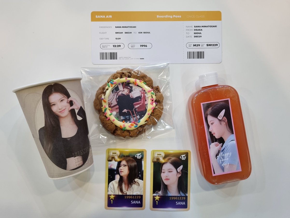 221229 상수역 옆 마이구디 생일카페에서...
사나를 기념하며 희망찬 새해를 생각합니다 (오픈 후 3번째로 도착!)

#사나가_있다는_것만으로도_정말_행운이라_느껴
<a href="/sanacottoncandy/">CottonCandy</a>

<a href="/MinatozakiJp29/">湊﨑JAPAN</a>