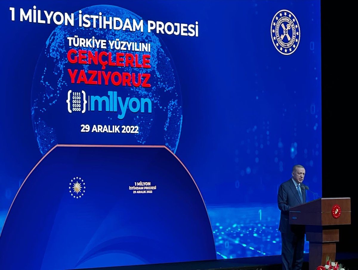 sakaryagiad's tweet photo. “1 Milyon İstihdam Projesi” kapsamında Cumhurbaşkanımız Sn. @rterdogan ‘ın katılımlarıyla Cumhurbaşkanlığı Kongre ve Kültür Merkezi’inde düzenlenen tanıtım programına Başkanımız @zafer_bekdemir ve yönetim kurulu üyelerimizle katılım sağladık. https://t.co/zK3BcubR2k