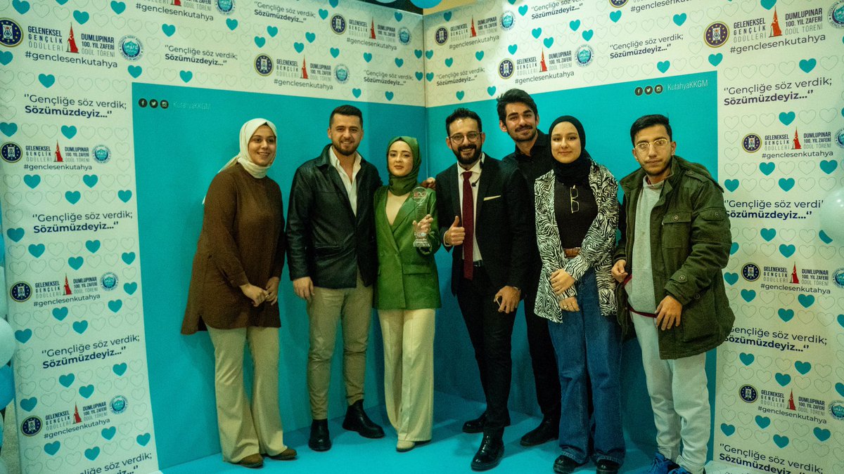 T.C. Kütahya Belediyesi Kent Konseyi Gençlik Meclisinin 2.sini düzenlediği Dumlupınar Zaferi 100. yılı Geleneksel Gençlik Ödülleri Töreninde “Yılın Sosyal Farkındalık Ödülü” kategorisinde 1. olarak ödülümüzü aldık. 

İyi Ki Varsın EHAT Ailesi!🍀

<a href="/universitemDPU/">Kütahya Dumlupınar Üniversitesi</a>