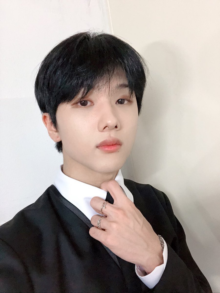 jcssl_'s tweet image. 박지성이랑넥타이?
자극미침ㅋㅋ