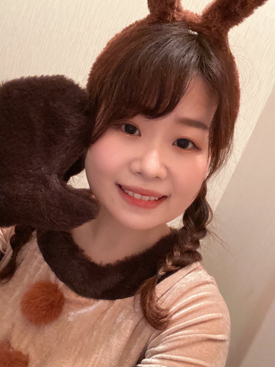 t2ddd's tweet photo. 過ぎちゃったけど、今年もクリスマスレッスンをしました🎅🎄
まだ出会って数ヶ月だけど、キッズの日々の成長にもっとがんばらなきゃ！と奮い立たされて、一生懸命お話ししてくれる姿に毎週癒されてます☺️来年も一緒にがんばろうね✨！！ https://t.co/XG9wVW6sfu