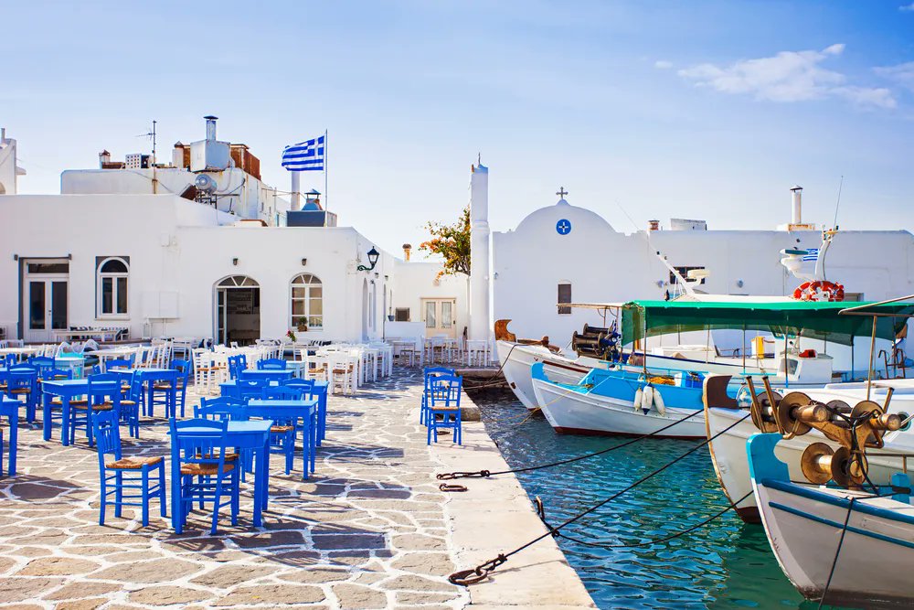 Come with us and enjoy your holiday in the beautiful traditional greek fishing village in Paros, Naousa🏘🔆💙

#paros #naousa #greece #greekislands #cyclades #islandvibes #followmetogreece #followmetogreece_gr 
#traveltogreece #bookyourstay #greekhotels #visitgreece