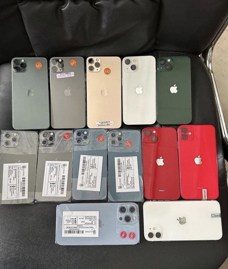 apple_the_kin's tweet photo. @leParrainRDC Prix Très abordable 
De l’iPhone 7 a l’iPhone 14 https://t.co/FX2Zc7Pxvj
