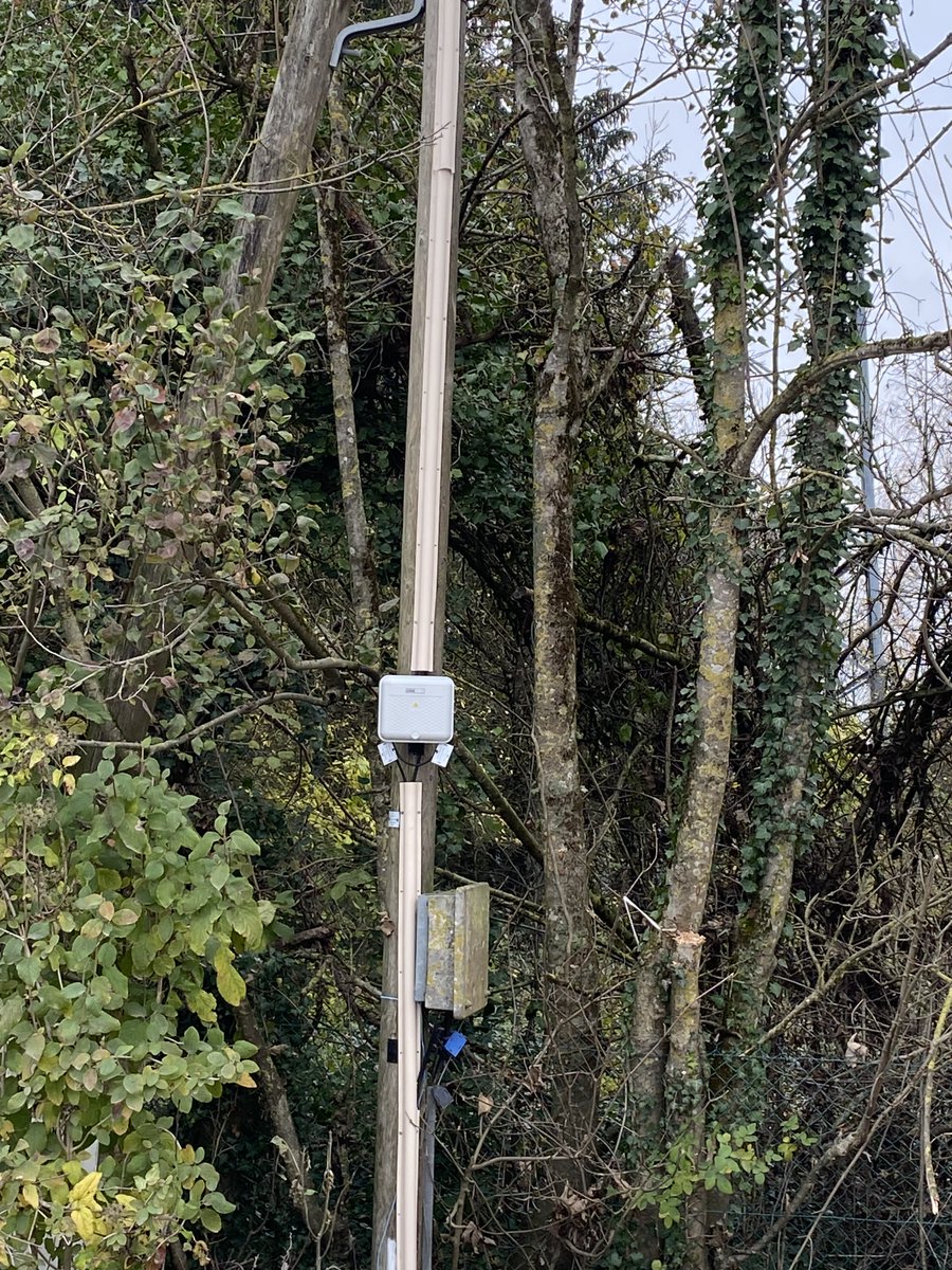 #infodéploiement 🦺 Retour sur la réception de chantier dans le département de l’aube dans le secteur de Sermoine et Herbisse.
✔️Vérification des équipements sur la zone
🙌Futures ouvertures commerciales
#afondlafibre #fibreoptique #regiongrandest