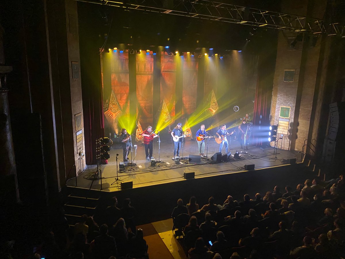 Ojoksft's tweet photo. Got to see @LanghorneSlim and @tbtduluth last night at @stateofithaca Overwhelmingly great musicians and positive vibes.
Love to hear more of their music on
@1027EQX @WEXTRadio @RadioRadioXcom
#Altgrass #indierock #ALTRock #AlternativeRock https://t.co/MHrDW8s16L