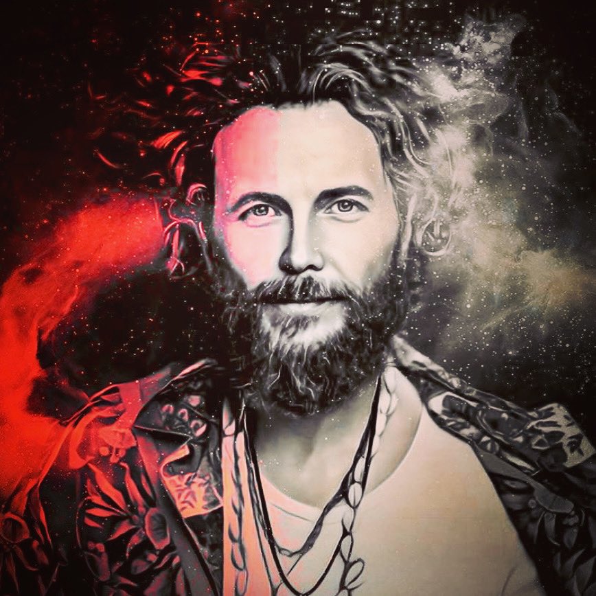 nico_ceto's tweet photo. E tutto è sempre in movimento, nessuno sa dove va il vento 🌞🔥🙌 #trameete #ildiscodelsole #superdisco #lannodellatigre #selosentilosai #lorenzo2022 #jovabeachparty @lorenzojova #jovanotti #jova #jovabeachparty2022 #sensibileajova https://t.co/iHh6f98DSG