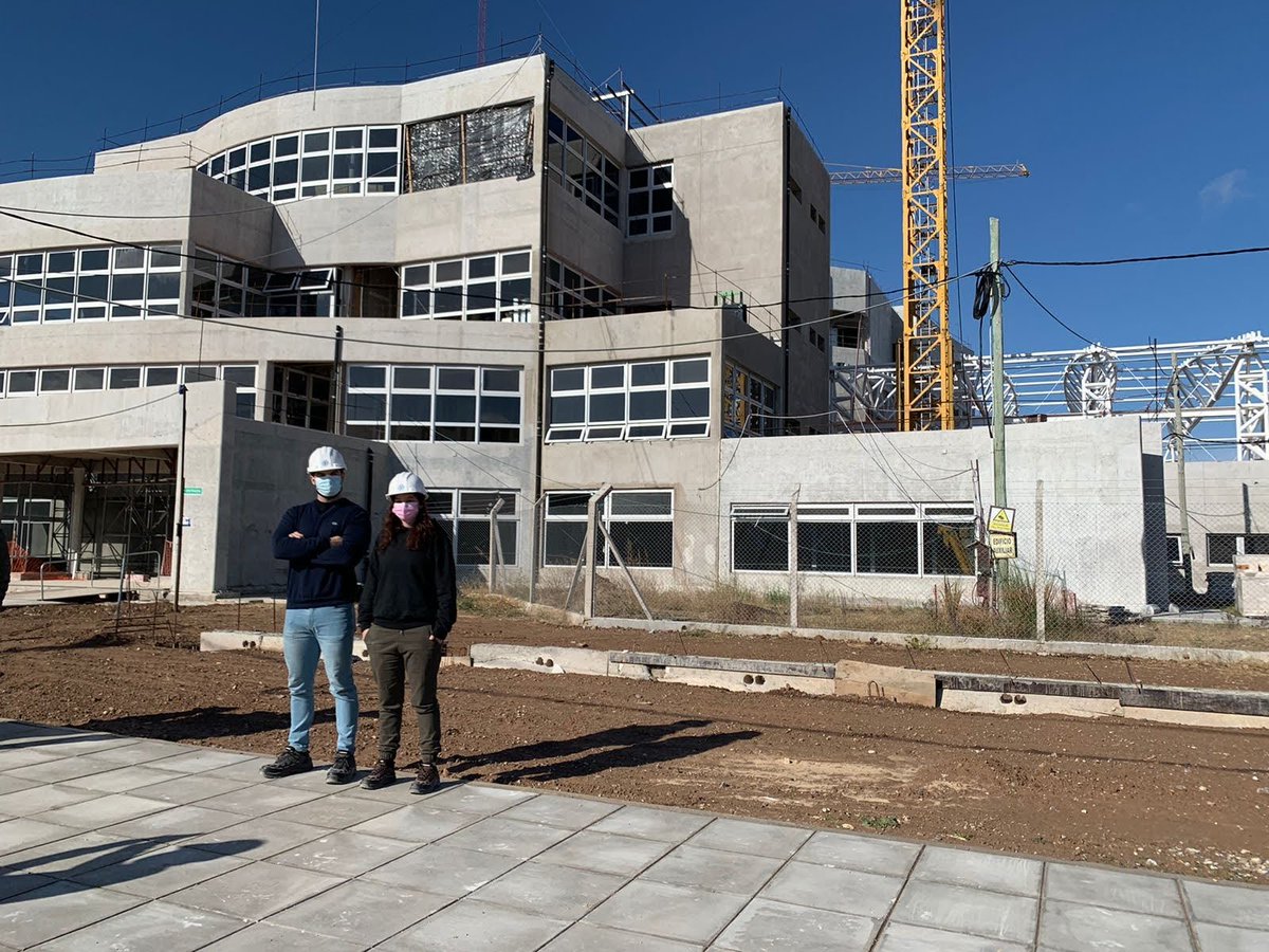 ibeninson's tweet photo. En este año el 06 de diciembre del 2022 se han graduado dos nuevos especialistas de la tecnicatura en Aplicaciones Nucleares (TUAN)

Se trata de los siguientes profesionales: Florencia Parrino y Franco Perciante Gallo

@cnea_arg
@unsamoficial
@cedbeninson https://t.co/rWI1dXcs9b