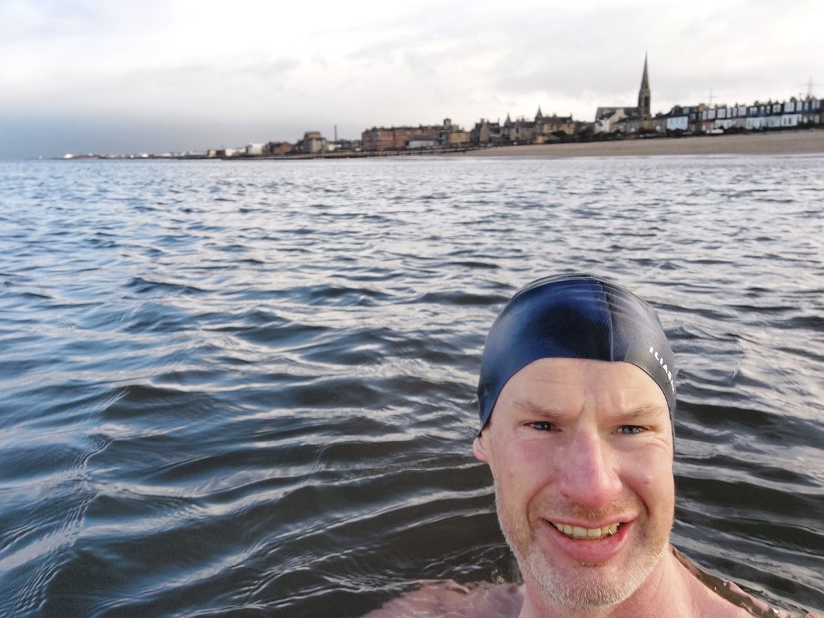 aljaroo1874's tweet photo. Another #SeaSwim with the #Portobello #SwimGroup
The group is getting smaller as the water gets colder ๐ฅถ
Was very calm & clear this afternoon with a little sunshine ๐
#OpenWaterSwim
#SeaSwimming
#IceCold
#PortobelloPromenade
#PortobelloBeach
#Edinburgh https://t.co/YeILjxrtmp