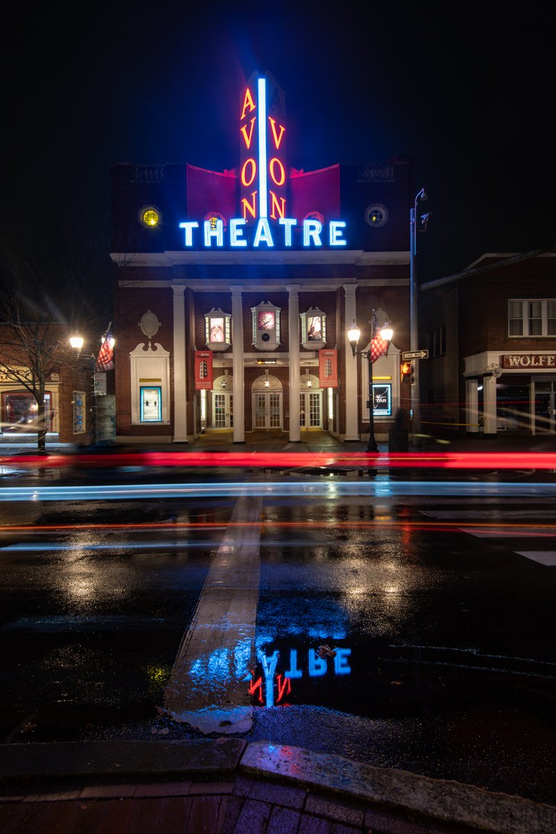 AvonTheatre's tweet photo. Last week #JayCohen of
#JCImagesPhotography
visited us & took these lovely
photos. Thank you, Mr. Cohen
for visiting our theatre & for the photos.
https://t.co/GuFknnJ2hs
#ThrowbackThursday
#tbt #photography
#stamfordct #AvonTheatre https://t.co/fpRjbLpXjd