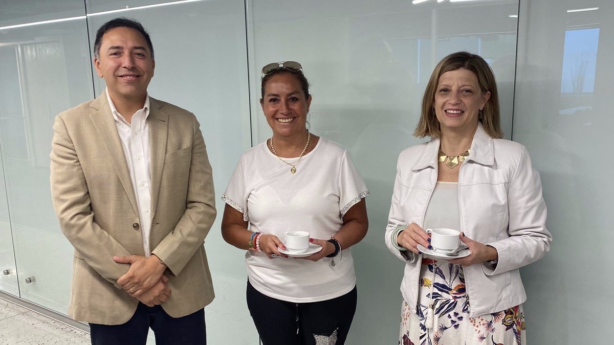 redmad_chile's tweet image. 👉 #REDMAD y el @CGCUC, de la Escuela de Administración UC (@EscuelaAdmUC), realizaron el conversatorio presencial “¿Cómo seguimos ahora? Oportunidades y desafíos de la nueva forma de trabajar”.