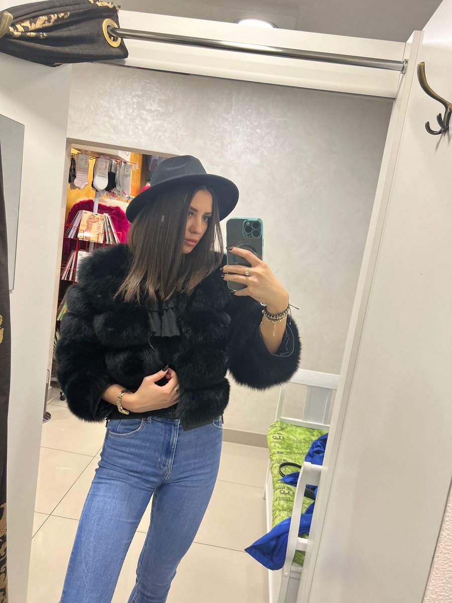beatricex_lj's tweet photo. Spoiling day! ❤️
@LiveJasmin #hottie #gorgeouswoman #LJmodels #sweetgirl @livenow https://t.co/rngQlRTMz8