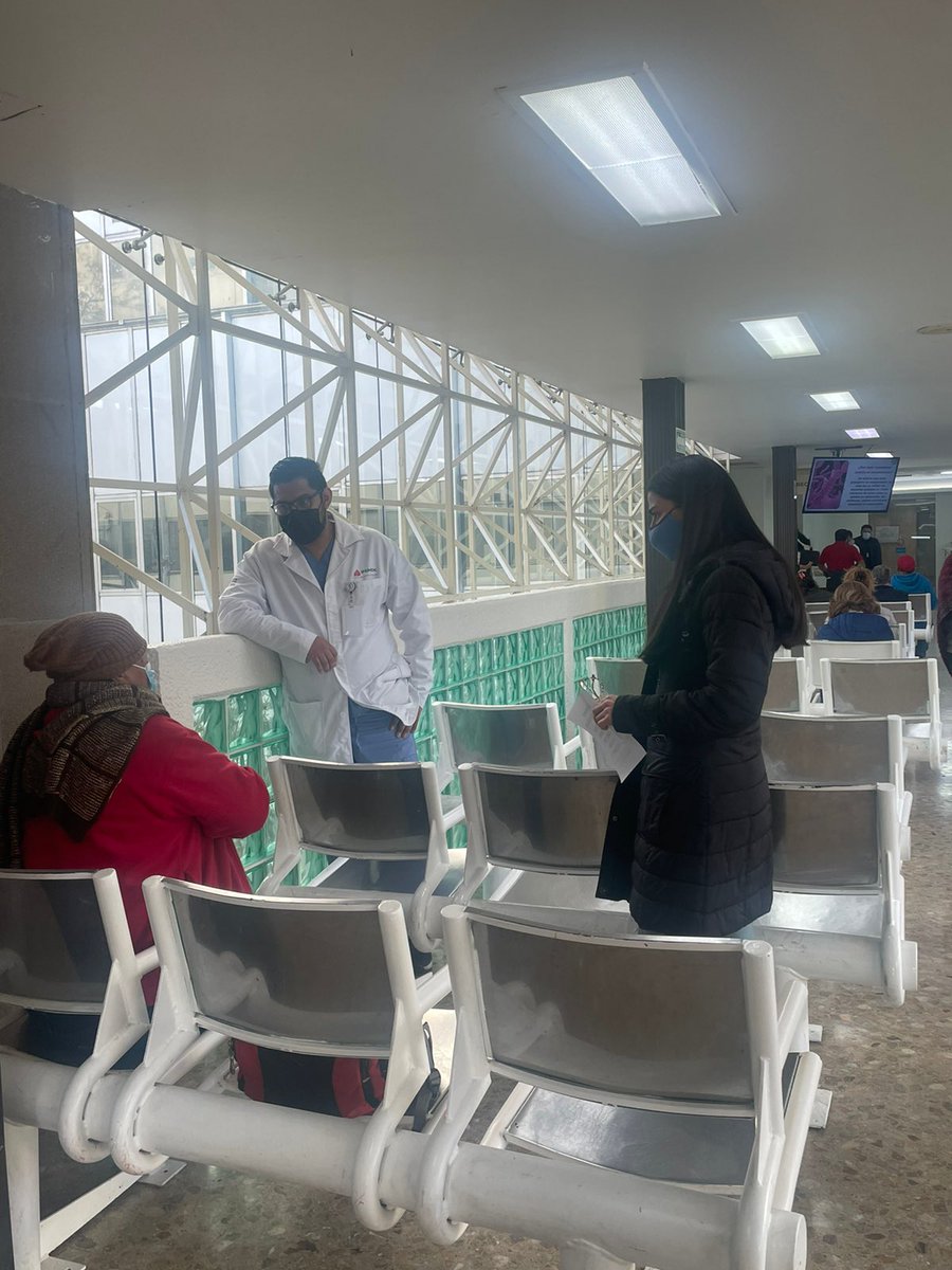 Los #ResidentesdePemex le explicamos a población derechohabiente el motivo de retraso de cirugías y consulta. 
Continuamos en asamblea general, abiertos al diálogo y negociaciones, continuaremos este movimiento hasta que se nos dé una respuesta favorable y resultados, no promesas