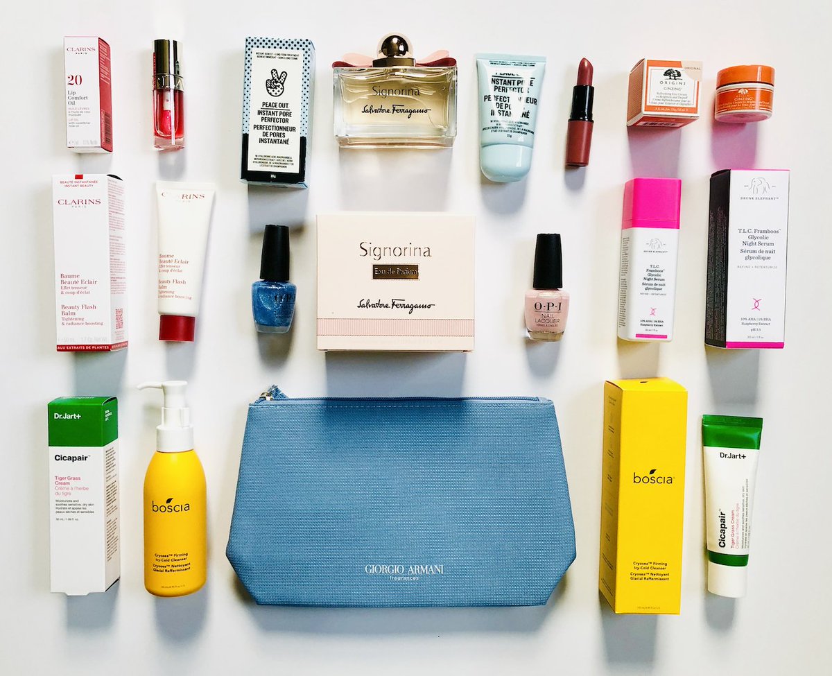 davelackie's tweet photo. Excited to be giving away this incredible 'Fresh Start 2023 Beauty Giveaway Set' on my website https://t.co/QFBisELHvX  It's packed with amazing skincare &amp; beauty products to start the new year in style. Enter on blog. #win (ends 02/01) #bloggiveaway https://t.co/06KGQxAOaJ