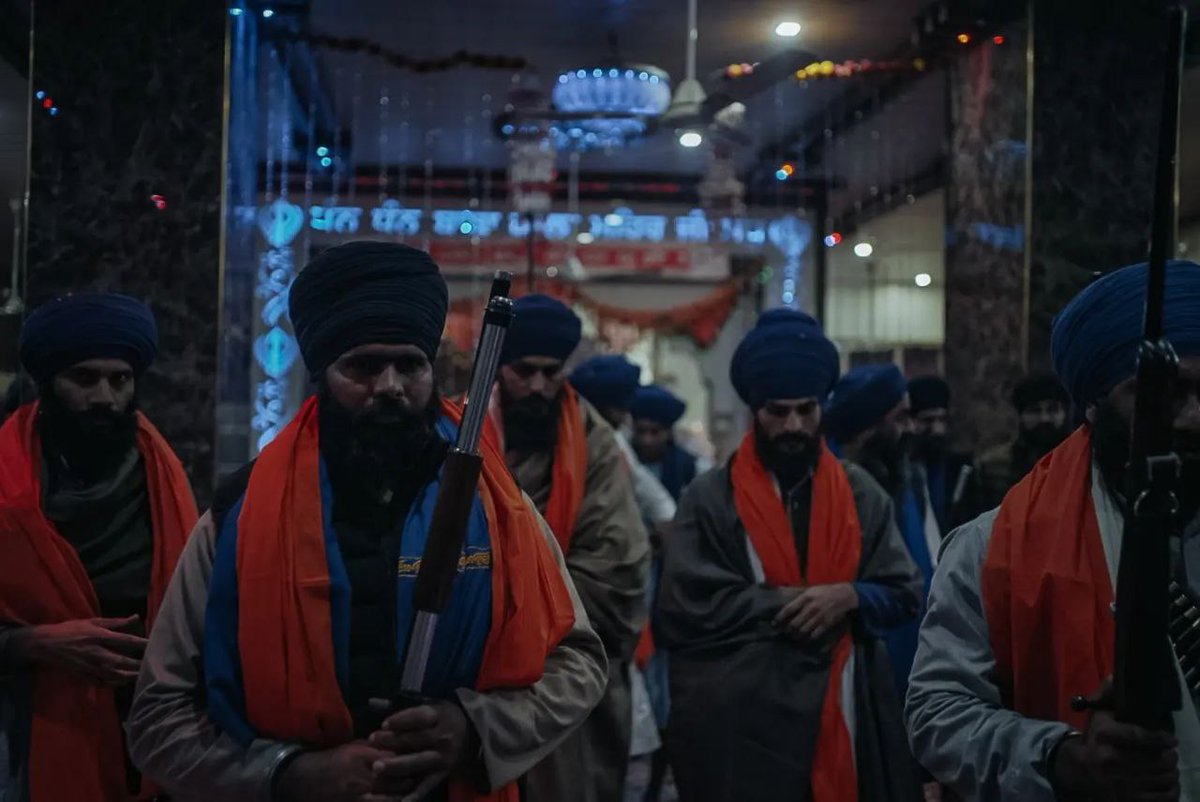Inder_sangowal's tweet photo. Khalsa Vaheer 
37 ਦਿਨ ਦੇ ਧਰਮ ਪ੍ਰਚਾਰ ਤੋਂ ਉਪਰੰਤ ਖਾਲਸਾ ਵਹੀਰ ਪਹੁੰਚੀ ਪਿੰਡ ਜੱਲੂਪੁਰ ਖੈੜਾ । https://t.co/IfH8jiO6Lj
