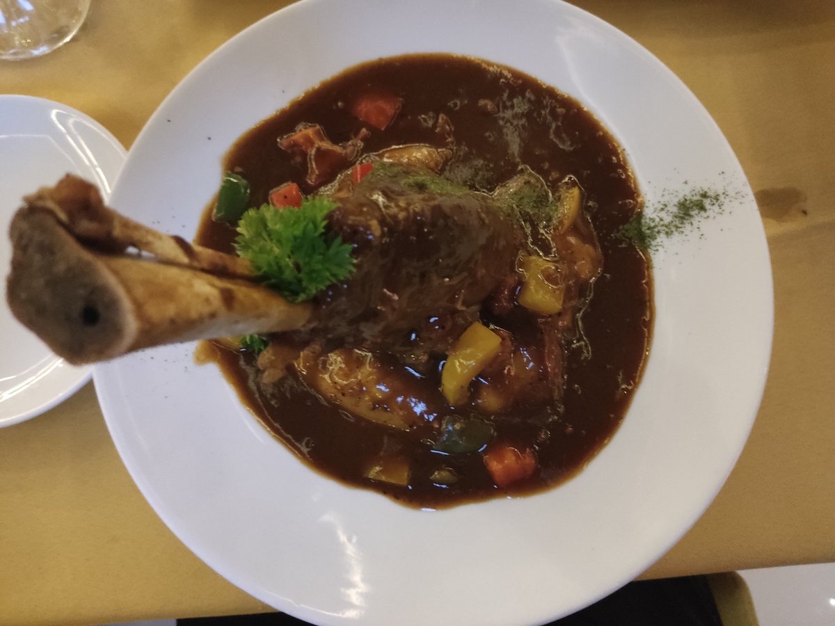 Safuwanrazali's tweet photo. @localrkyt Lamb shank https://t.co/95PtP5WF3Y