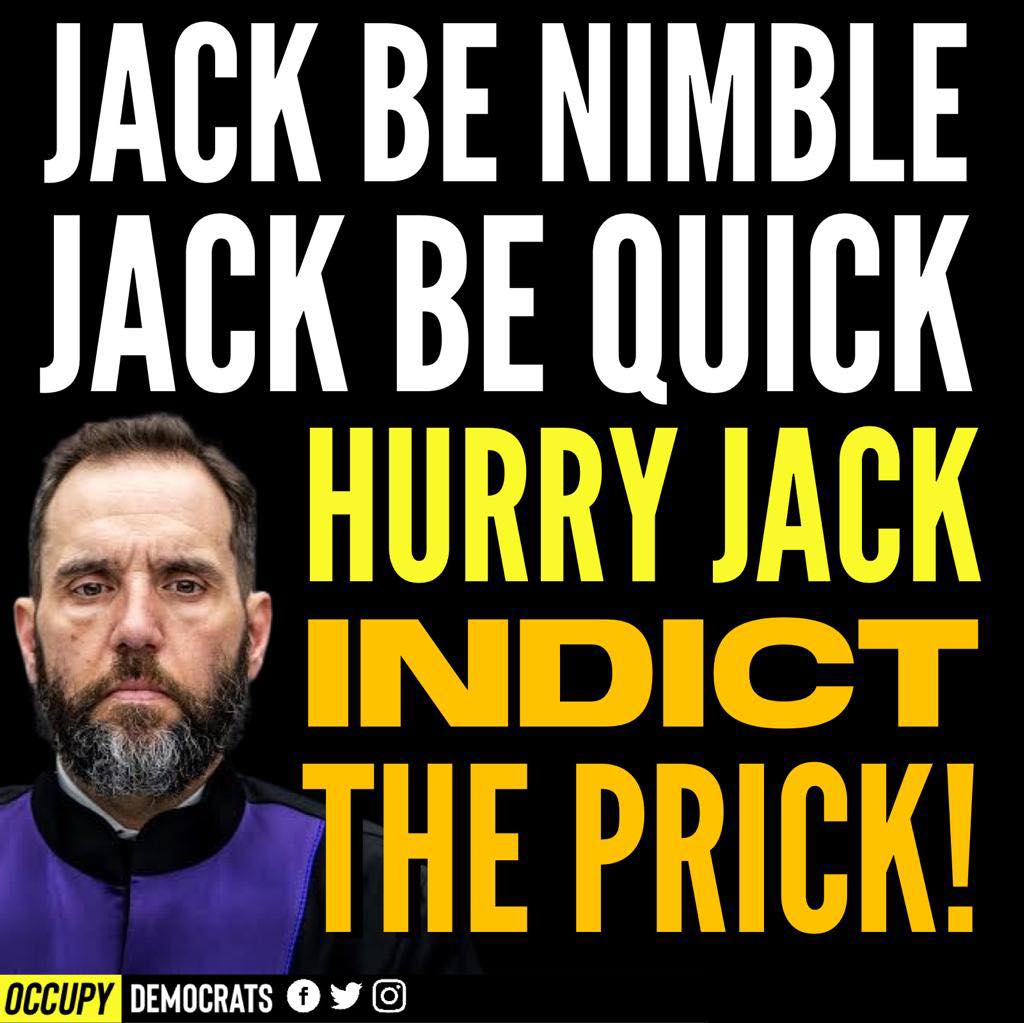 #TFG freaking out about mountain of evidence #J6Panel revealed about his crimes He’s terrified of going to JAIL & rants about #DOJ & “witch hunt” Nobody cares! #TFG plotted a #COUP & everyone knows it! #IndictTrumpNow #ProudBlue #DemVoice1 rawstory.com/trump-truth-so…