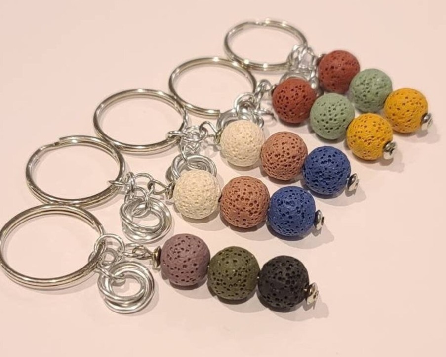 CapturingEssenc's tweet photo. These Lava Stone Keychains are great for those that enjoy using essential oils
https://t.co/gaXxJ0cX1k

#CapturingEssence #LavaStone #Keychain #EssentialOils #Chainmaille #LoveKnot https://t.co/18fnTVU2Mo