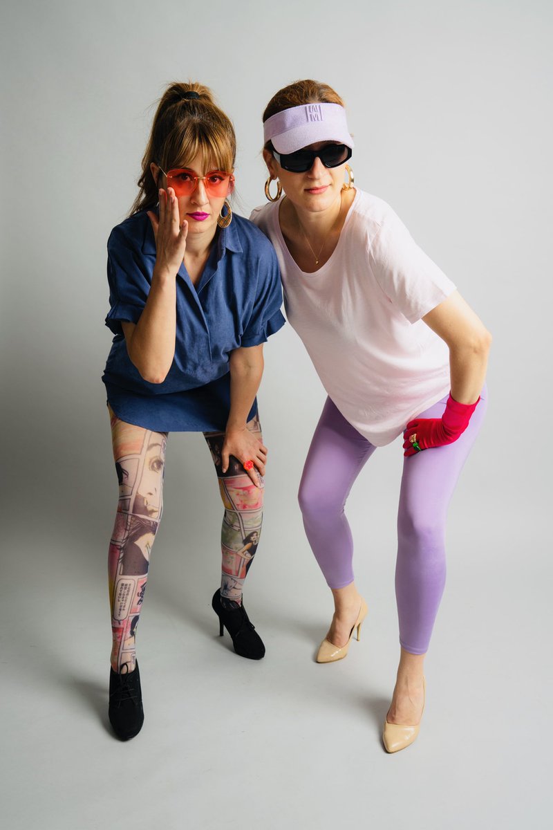 Yılbaşında olması gereken her şey bu bölümde. Mandalina, coca cola, lüks karışık, oryantal, kırmızı don, bale, seks…

PES 20. bölümü “Yeni Yıl” ile tüm platformlarda yayında.

#pespodcastekibiçıldırıyor
#pespodcastyeniyıllardiler

open.spotify.com/episode/2F675y…